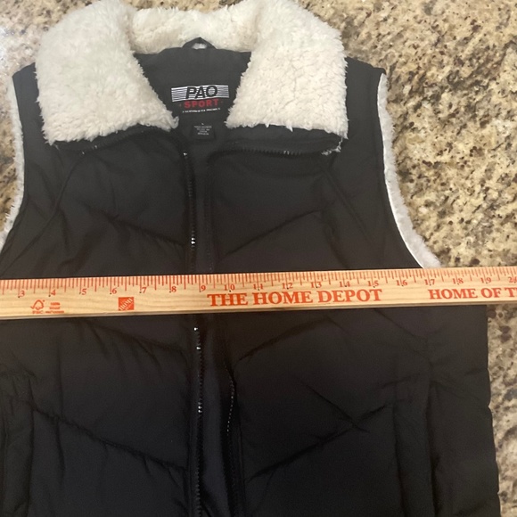 Women’s PAO Sport Black Quilted Puffy Vest Size L - Picture 5 of 10